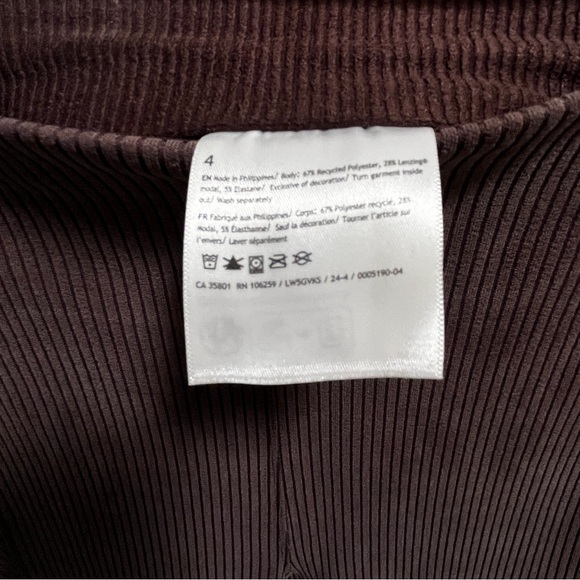 Lululemon Ribbed Softstreme Flared Pant
Regular - Picture 5 of 5